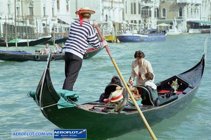 Thuyền Gondola Venice