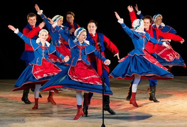 Thưởng thức những điệu nhảy truyền thống Ba Lan