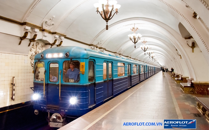Tàu điện ngầm ở Moscow