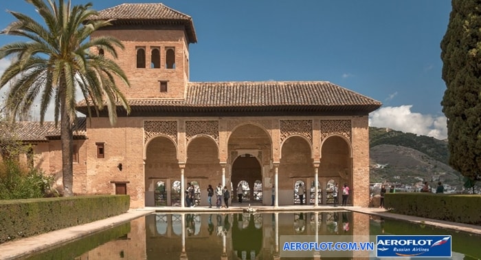 Cung điện Alhambra