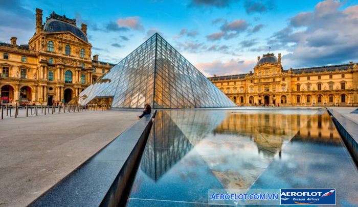 Bảo tàng Louvre vĩ đại, rộng lớn như mê cung
