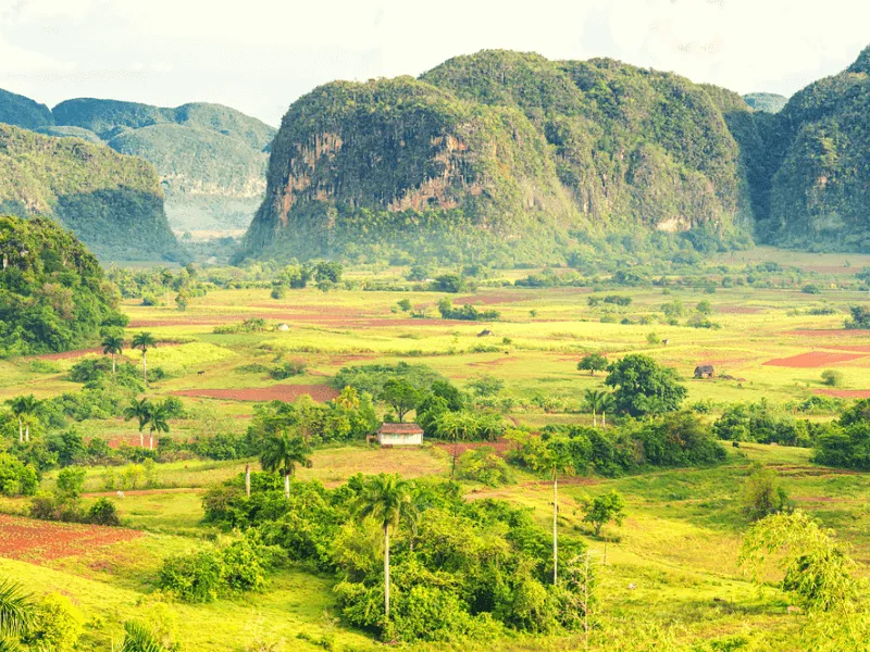 Thung lũng huyền thoại Vinales