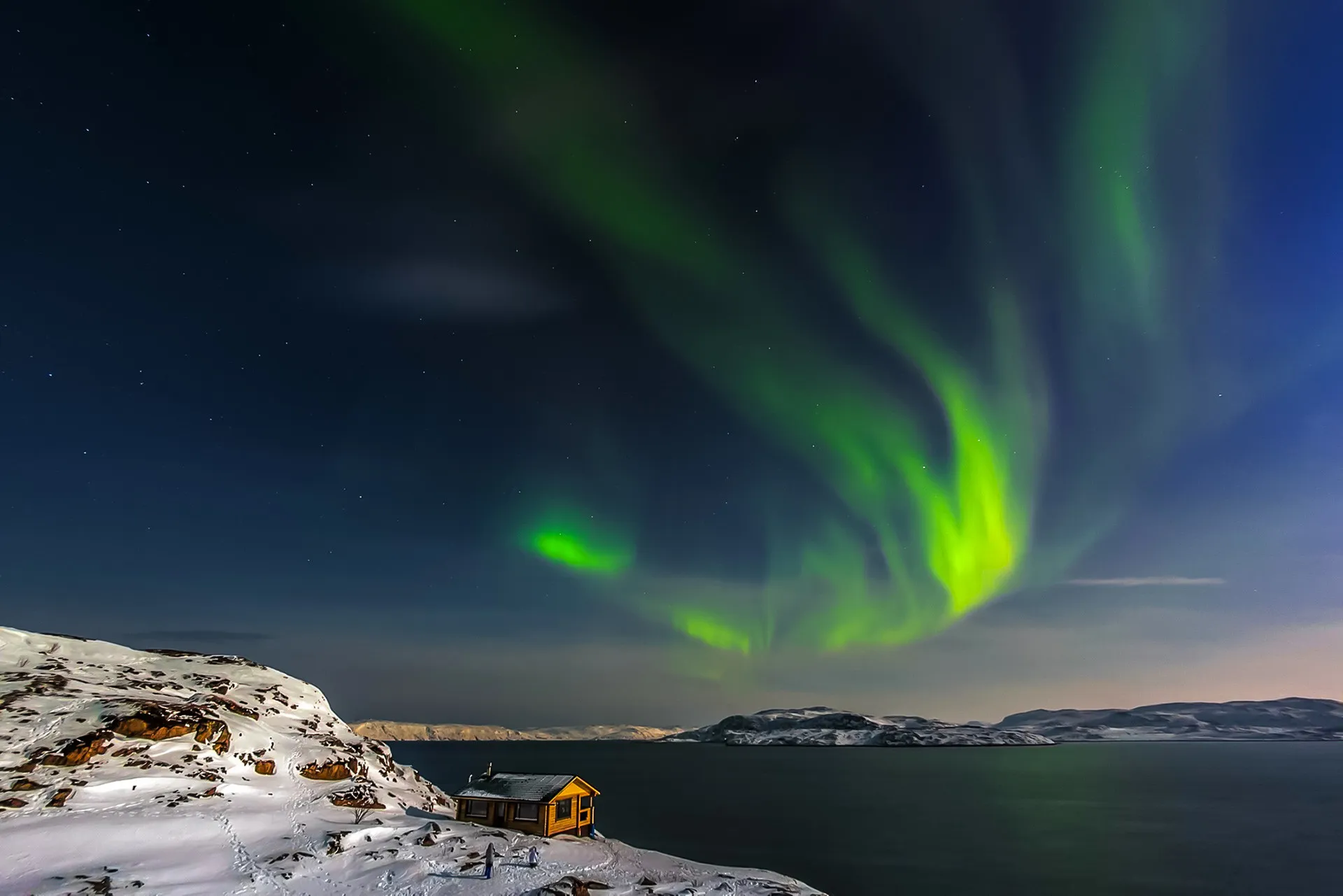 Ngắm cực quang tại Murmansk là trải nghiệm không thể quên