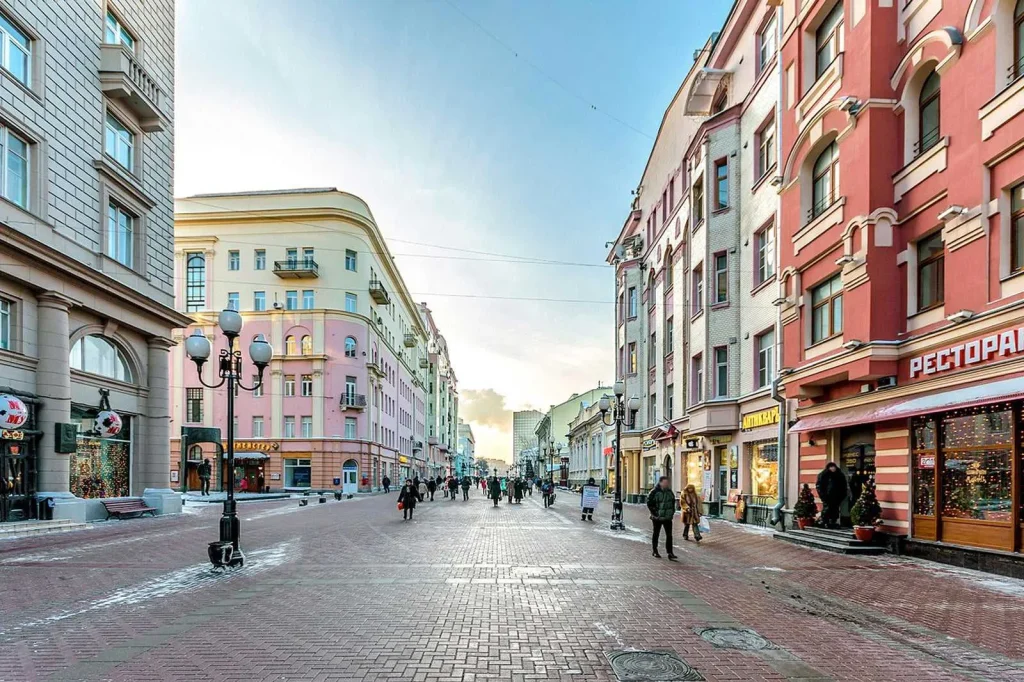 Phố Arbat - thiên đường cho đồ lưu niệm