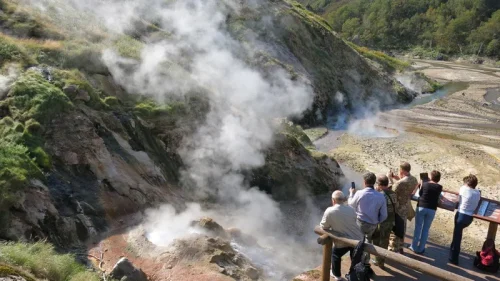 Trải nghiệm tại Thung lũng Geysers