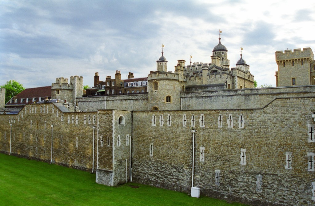 tháp london3