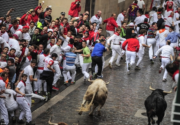 lễ hội san fermin2
