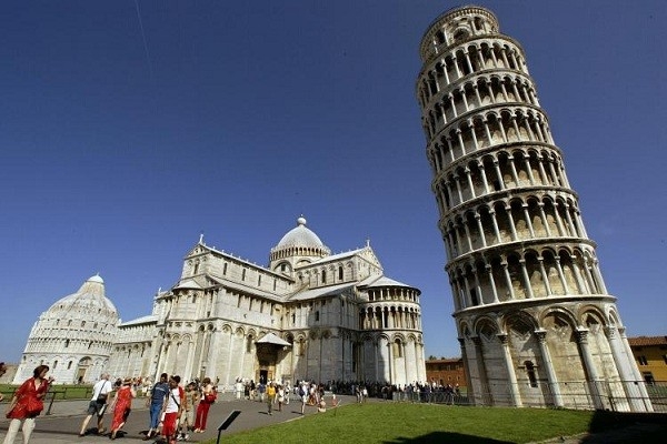 Tháp Pisa